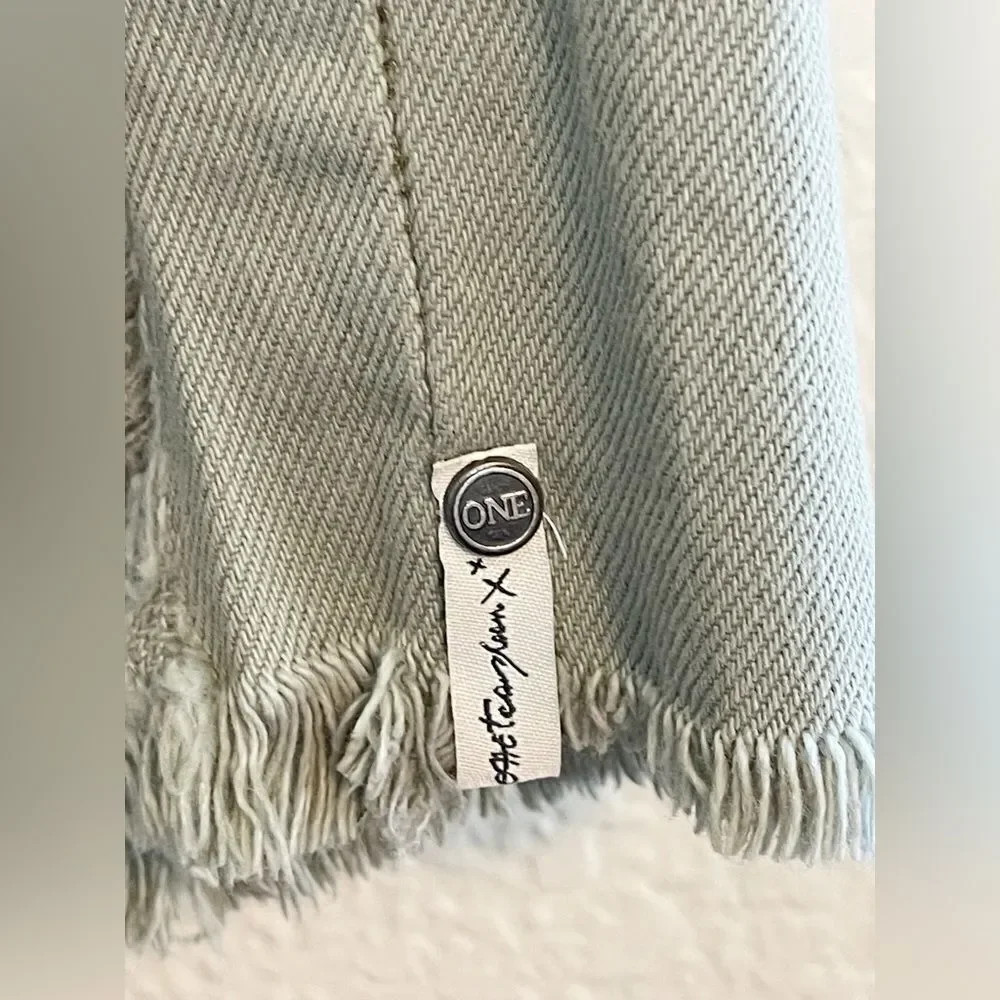 One Teaspoon Free People Stevies Long Length Boyfriend Shorts fade Khaki NWT 28